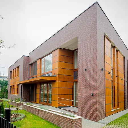 Bh Kristaly Hotel 3*