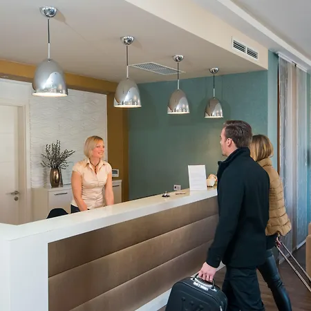 Hotel Bh Kristály 3*