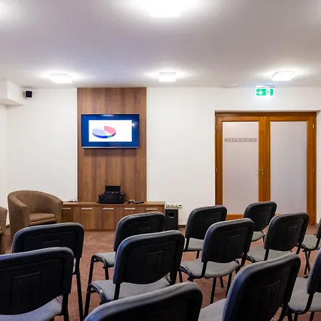 Bh Kristaly 3* Debreţin