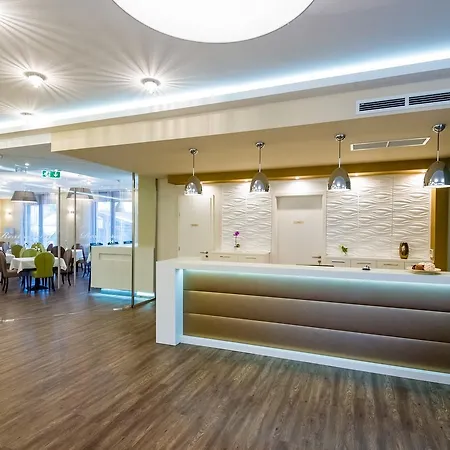 Hotel Bh Kristaly 3*