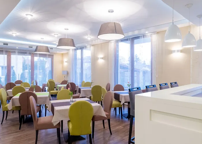Hotel Bh Kristaly Debreţin