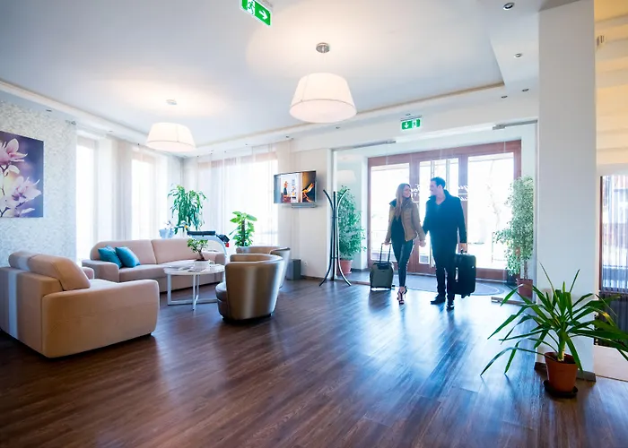 Hotel Bh Kristaly Debreţin