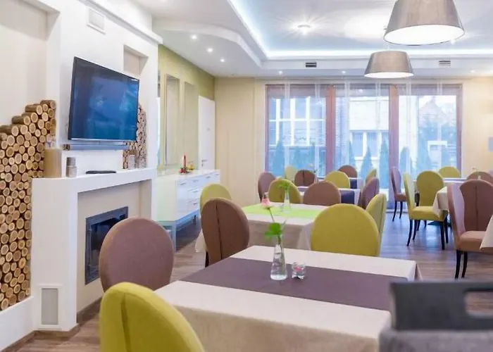 Bh Kristaly Hotel 3*